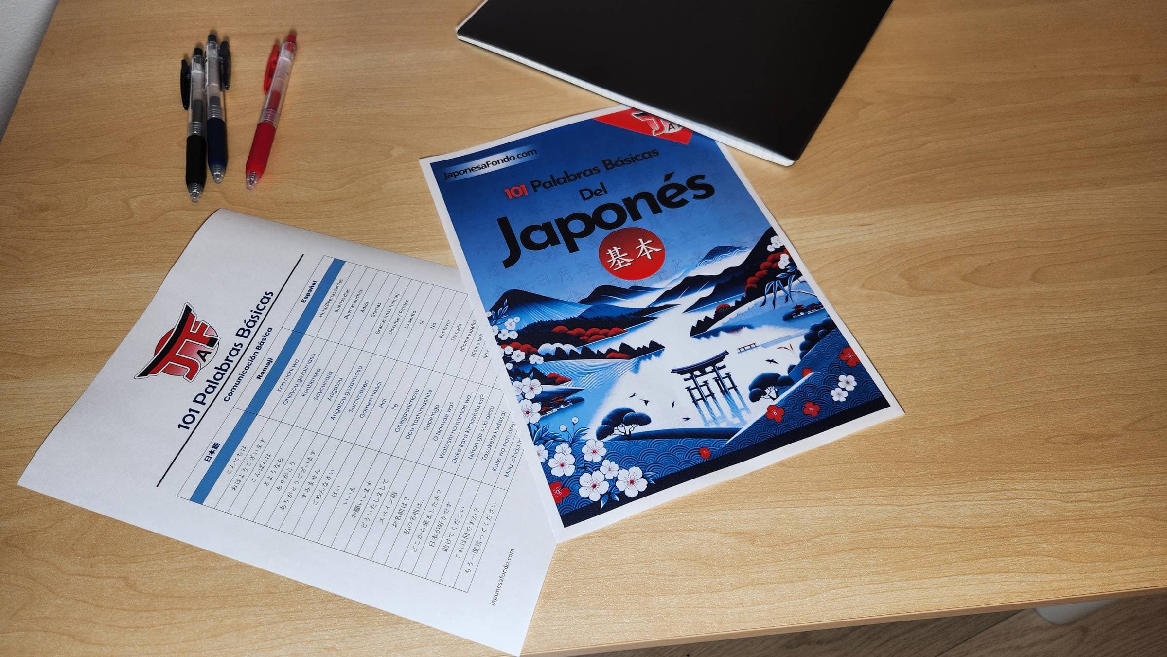 Apuntes de 101 palabras básicas del japonés impresos
